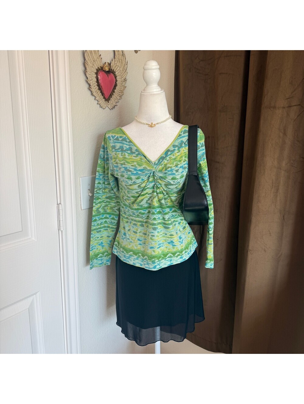 Jones Wear Jeans Abstract Print V-Neck 100% Cotton Top Women's S Green Blue
